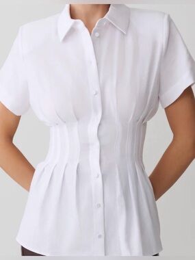 Meshki White Pleated Button-Front Skirt line